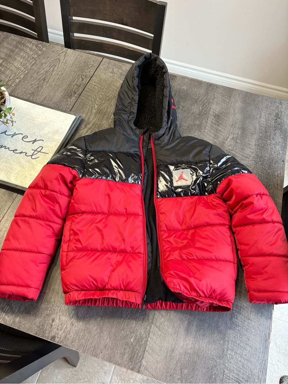 AIR Jordan Black And Red Zip Up Puffer Jacket With Hoodie - Youth